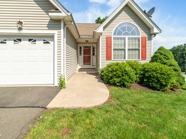 44 Forshaw Avenue #44, Plainville, CT 06062