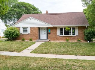 351 S Joseph St, Kimberly, WI 54136