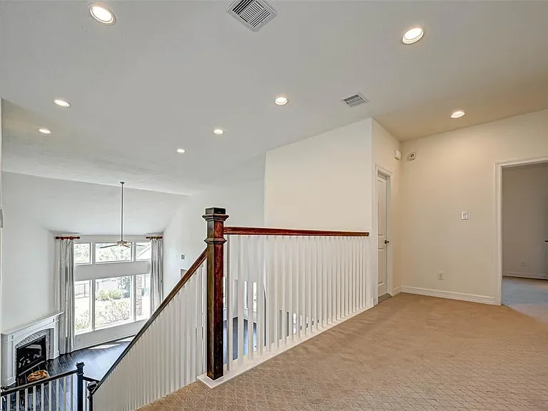 28214 Evergreen Cove Ln — Photo 38