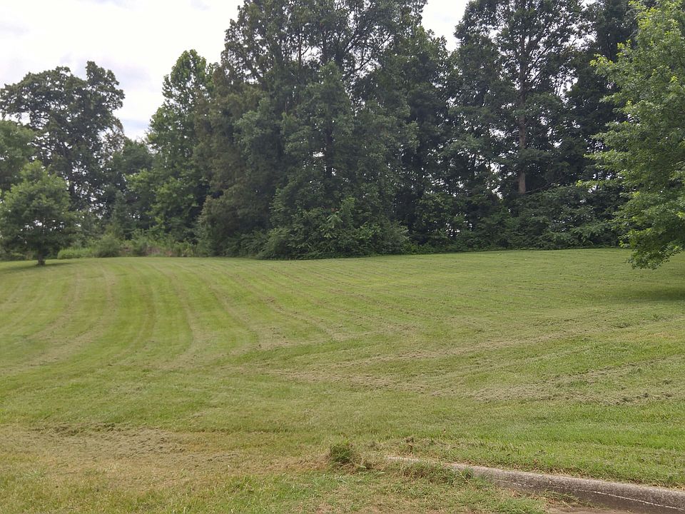 1st image of 1102 Trelawny Ln