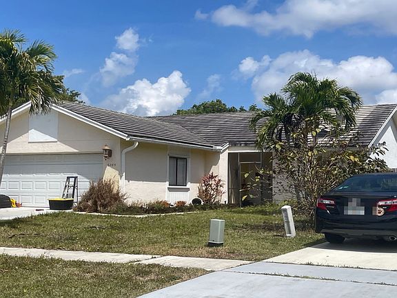 2nd image of 6285 Country Fair Cir