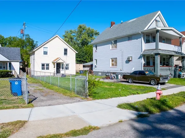 2922 E 118th St, Cleveland, OH 44120