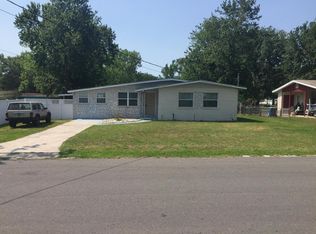 232 Collen Rd N, Jacksonville, FL 32218