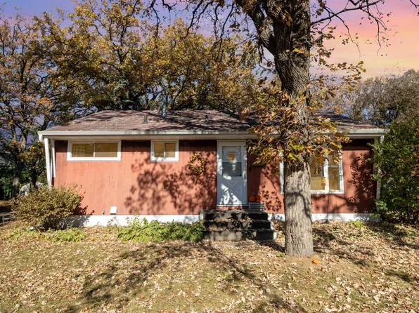 5344 52nd Ave N, Crystal, MN 55429