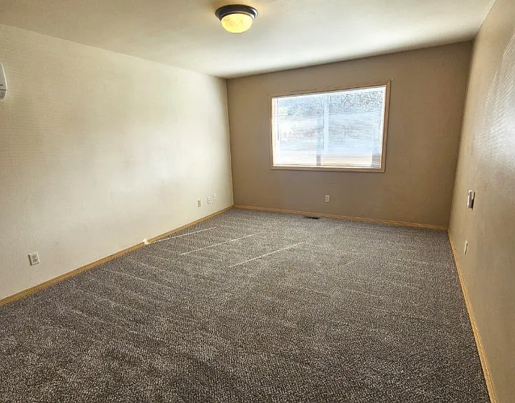 1005 N 3rd St E #1 — Photo 9