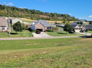 985 Allison Rd, Piney Flats, TN 37686