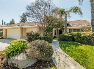 1992 Sample Ave, Clovis, CA 93611