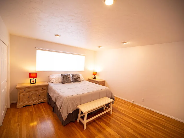 310 Alma Ln — Photo 13