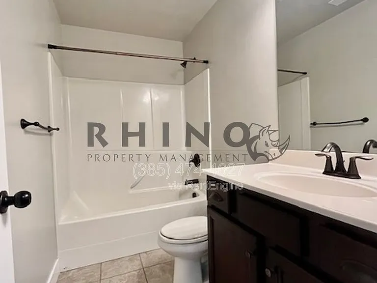 53 N 2000 W — Photo 11