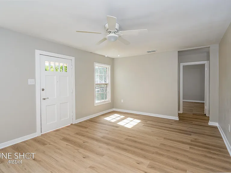1934 Portland Ave — Photo 10