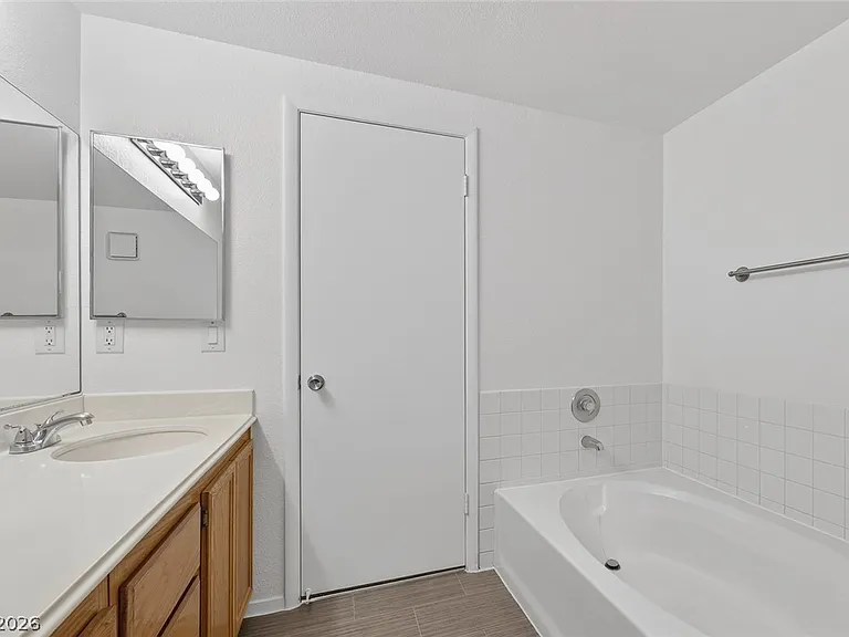 2201 Ramsgate Dr #117 — Photo 26