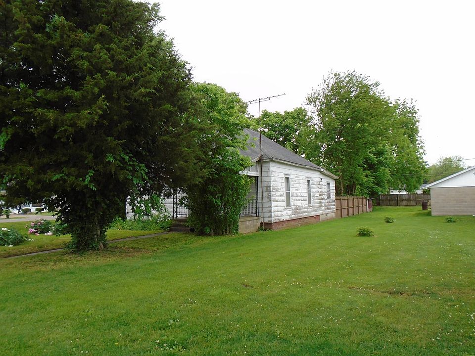 421 S 4th St, Cayuga, IN 47928 Zillow