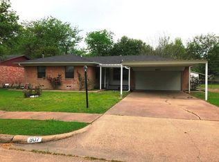 907 Royal St, Forney, TX 75126