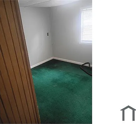 3819 Karleen Rd #7 — Photo 3