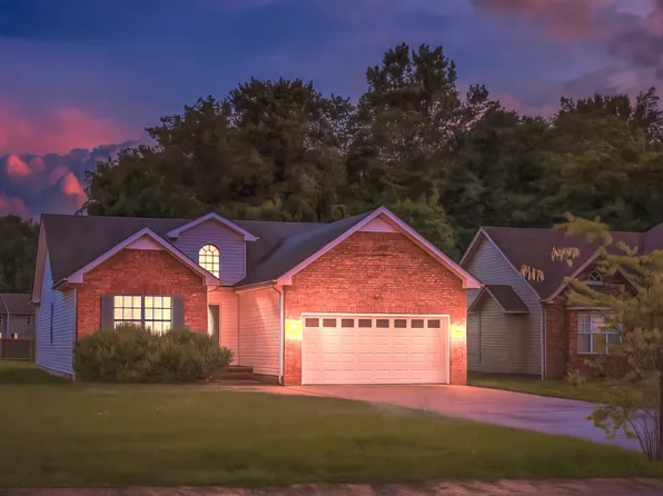 1884 Sage Meadow Ln, Clarksville, TN 37040
