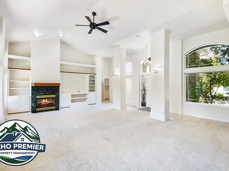 418 E Trailside Dr — Photo 9
