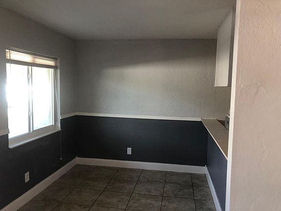 5th image of 900 S Peninsula Dr APT 109