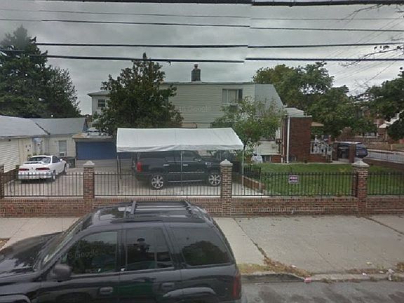 2nd image of 580 E 89th St