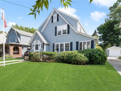32 Shirley Blvd, Cranston, RI, 02910
