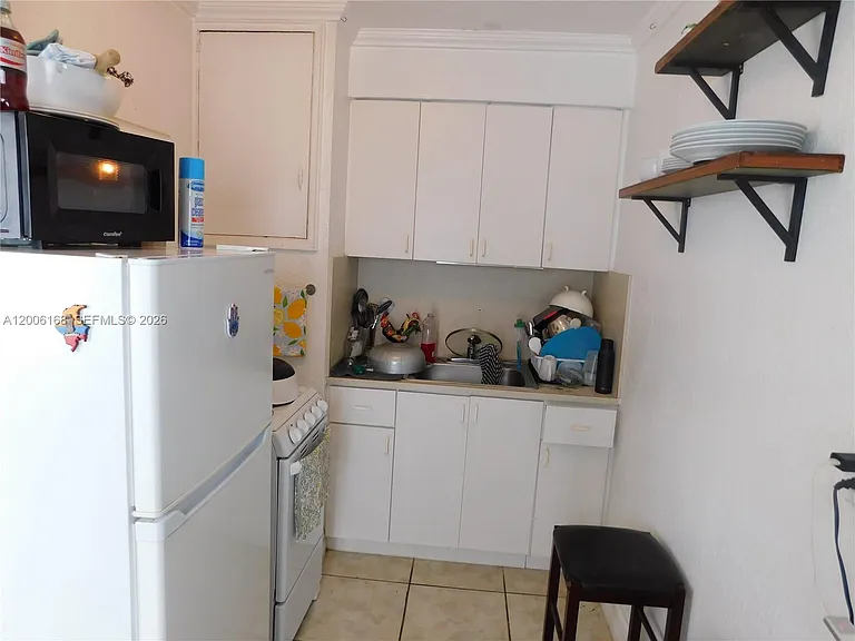 7445 S Harding Ave #210 — Photo 12