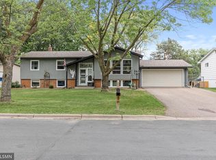 2680 Riviera Dr N, White Bear Lake, MN 55110