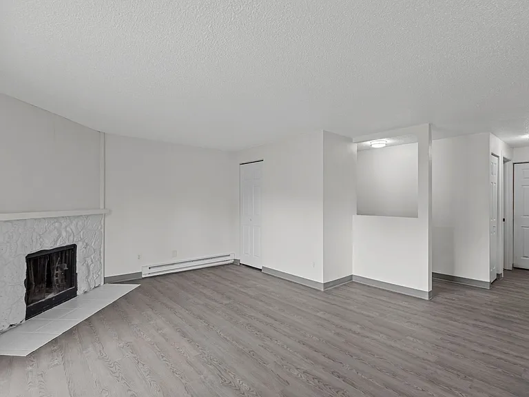 Houk 33 Apartments — Photo 24