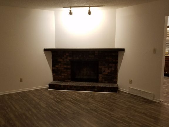 3BR Living Room
