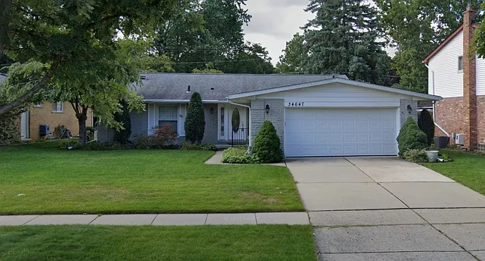 34647 Bristol St — Photo 1
