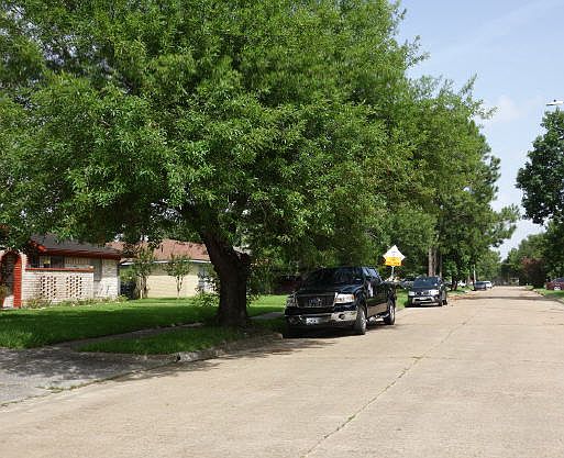 3rd image of 11130 Sagehill Dr