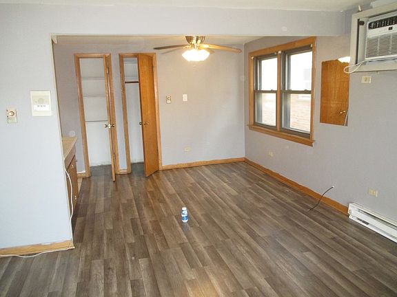5th image of 5747 S Kenton Ave APT 2S
