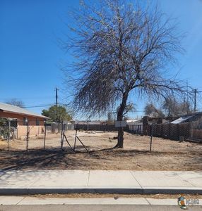1795 Rio Vis, Seeley, CA, 92273