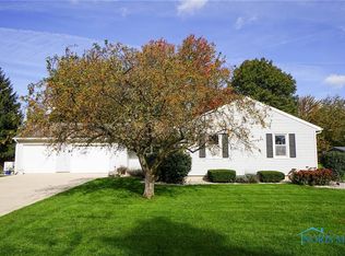 900 Meadowbrook Rd, Findlay, OH 45840