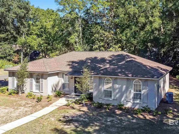 9 Quail Loop, Fairhope, AL 36532