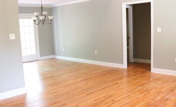 3rd image of 51 Sandlewood Dr