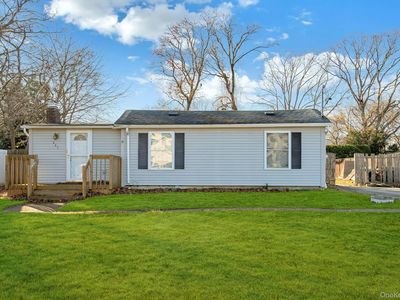 669 East Drive, Lindenhurst, NY, 11757