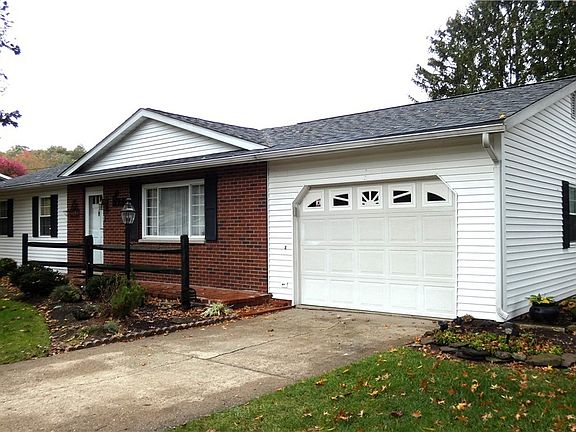 2nd image of 122 Mound Dr