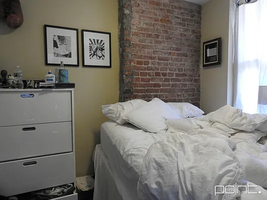 Rented by Point NYC | media 11