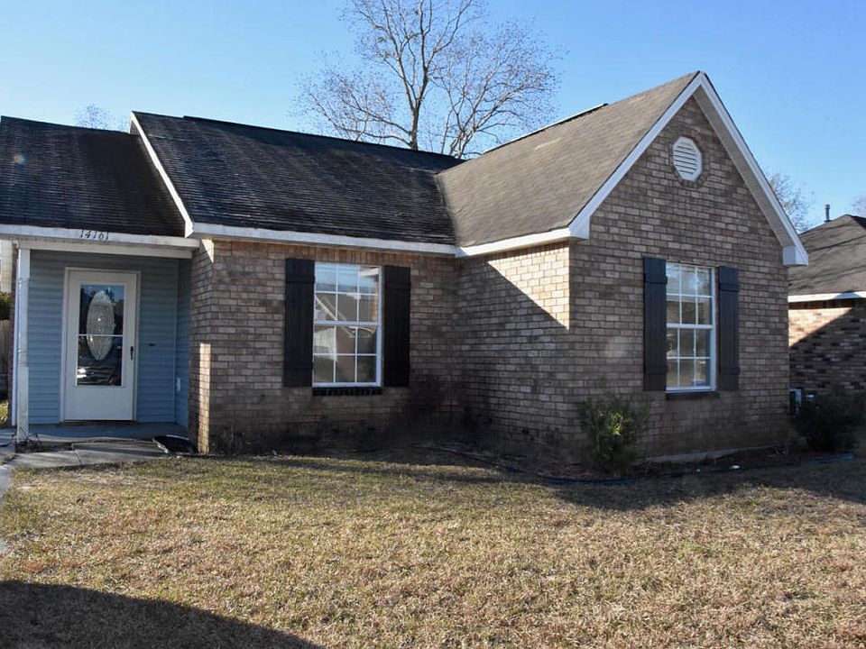 1st image of 14161 Cherry Ct
