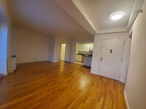 4th image of 10124 Queens Blvd APT 2A