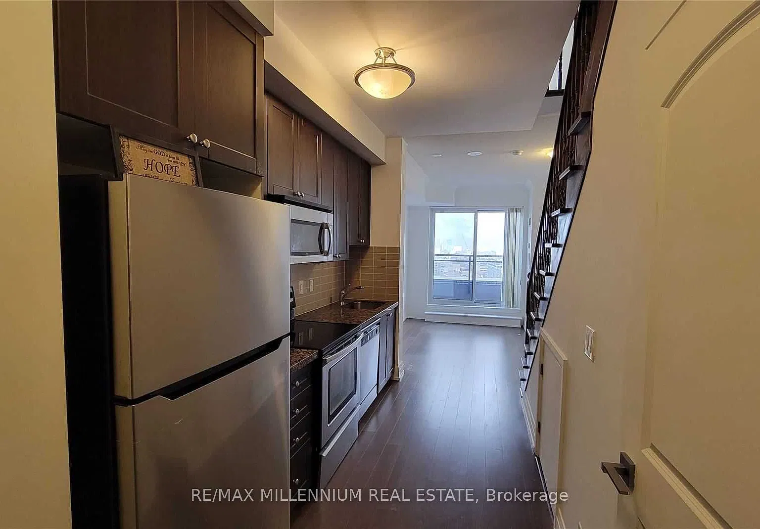 2 bed, $2,400 — Photo 4