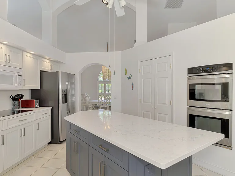 915 Park Place Dr — Photo 38
