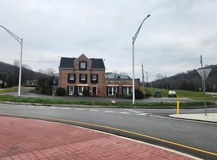 2 La Belle Vue Rd, Vandergrift, PA 15690