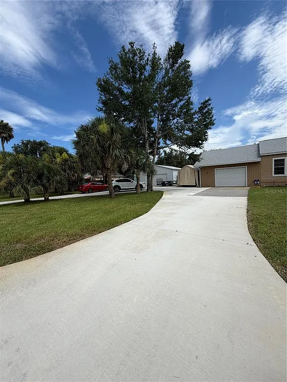 2 bed, 2.5 bath, 1400 sqft, $2,600 — Photo 4