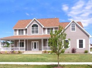 1909 Catkin Cir, Chesterton, IN 46304
