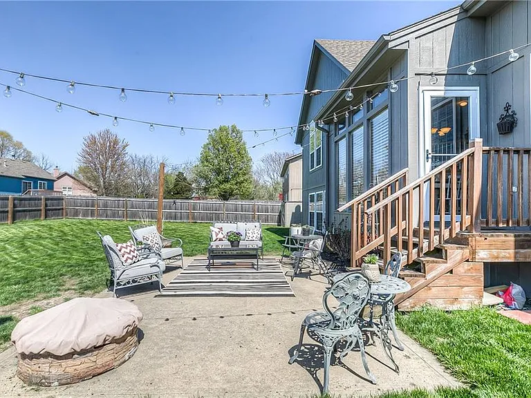 21720 W 50th St — Photo 21
