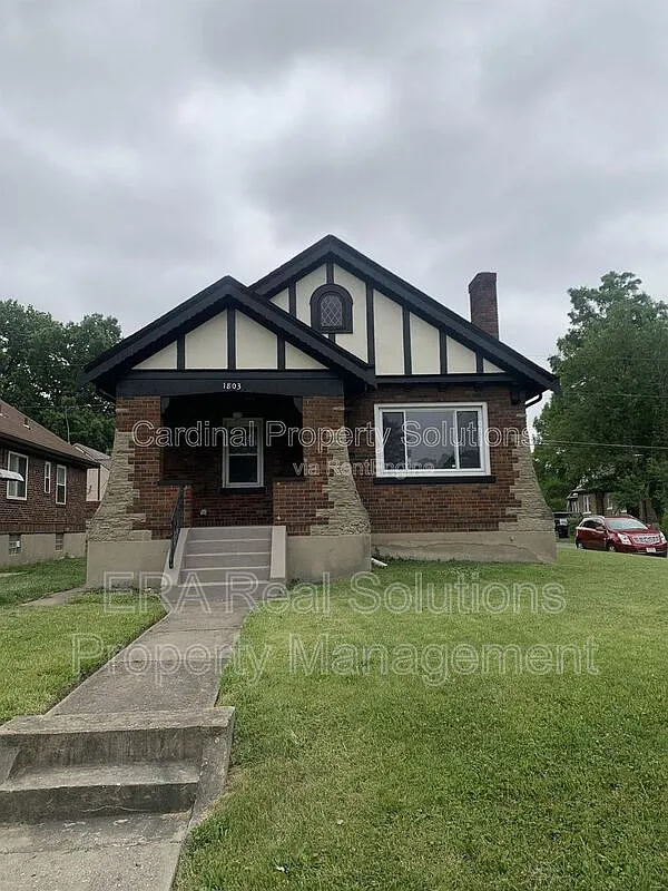 2 bed, 1.0 bath, $1,500 — Photo 1