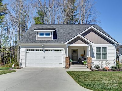 158 Windy Acres Knoll Dr, Hendersonville, NC, 28792