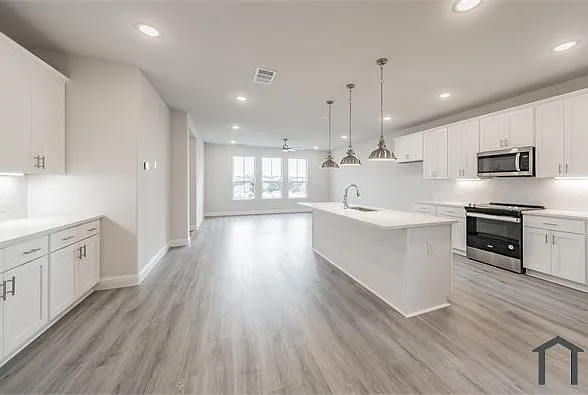 9609 Thorncrown Ln — Photo 20