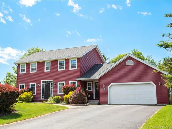 4 Camden Ct, Rothesay, NB E2E 2B3