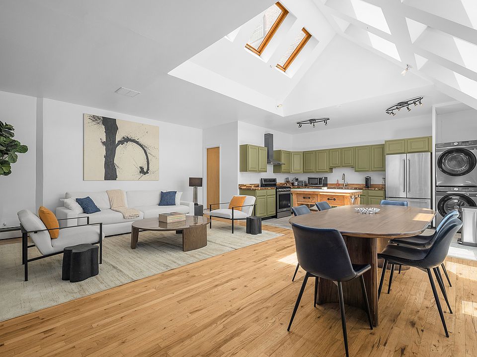 1st image of 350 Bowery #4